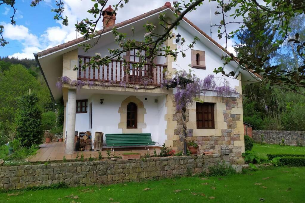 Casa Las Lindes Valle De Cabuerniga , Cantabria Exterior foto